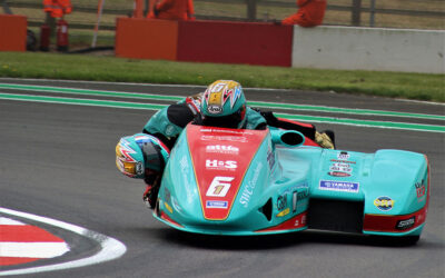Ellis/Clement in sparkling form taking all three at Donington Park
