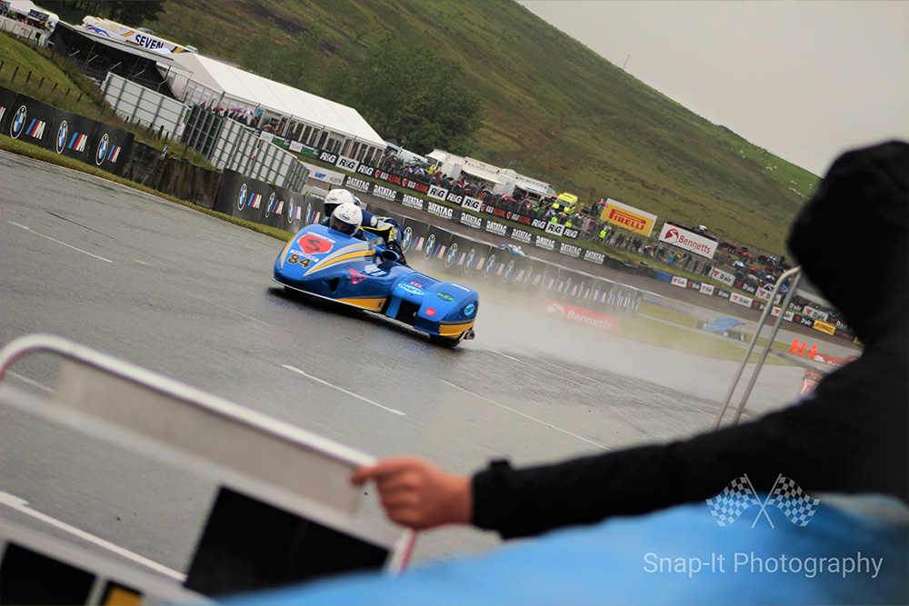 Laidlow brothers head across to Snetterton as top of the class